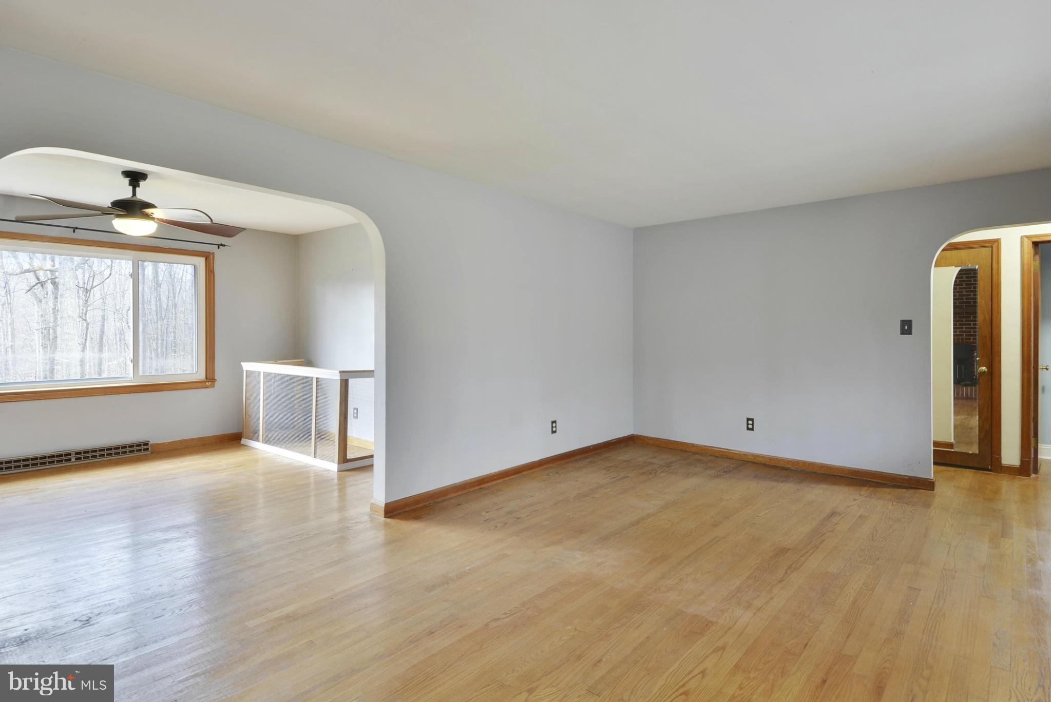 7375 Billingsley Road Bryans Road, MD 20616 - Photo 5 of 30 Living Room