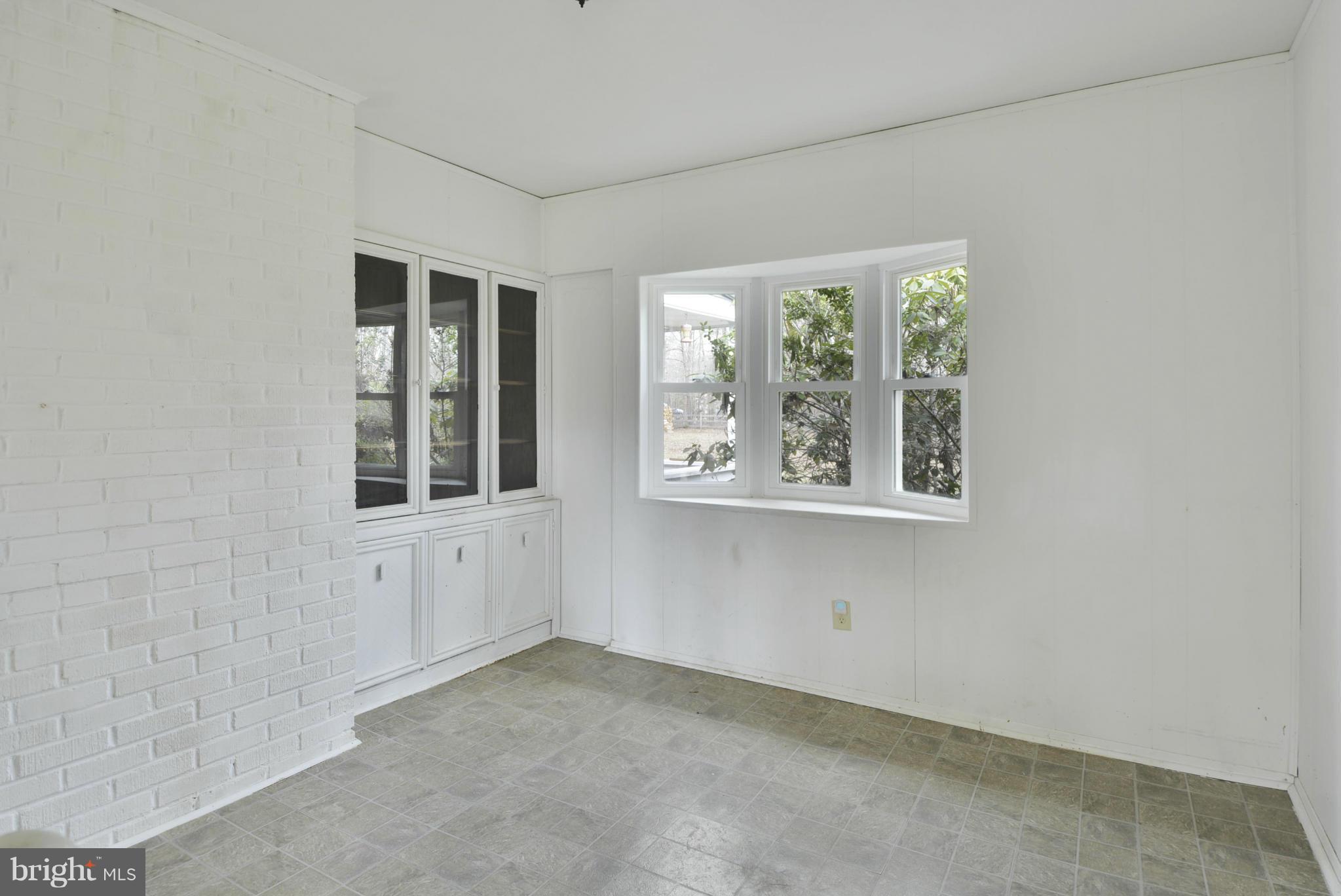 7375 Billingsley Road Bryans Road, MD 20616 - Photo 6 of 30 Breakfast Room