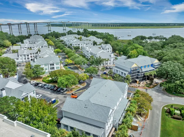 $520,000 | 130 River Landing Drive, Unit 12204, Charleston, SC 29492