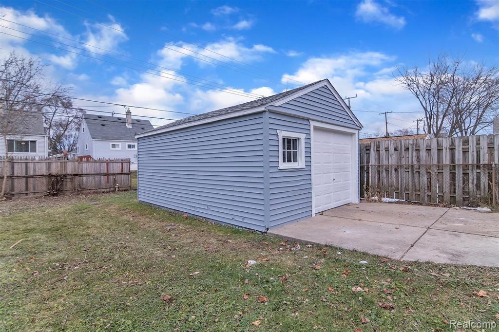 134 Massoit Street Clawson, MI 48017 - Photo 38 of 39