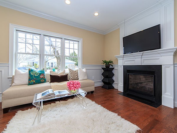 67 Truman Road Newton, MA 02459 - Photo 4 of 23 Gallery Image 4