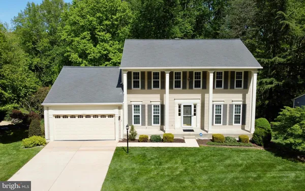 $750,000 | 15861 Montview Drive, Dumfries, VA 22025