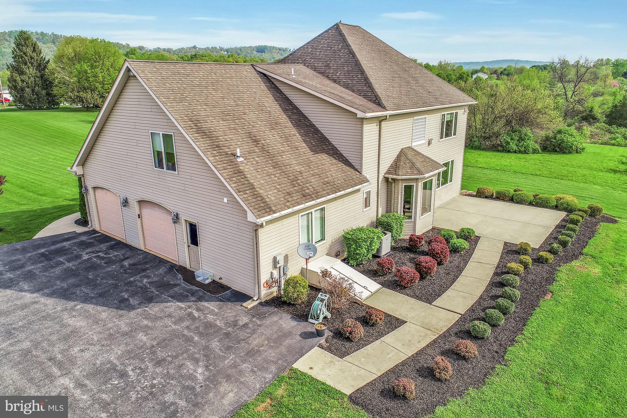 3036 Schoolhouse Road Dover, PA 17315 - Photo 3 of 46 Gallery Image 3
