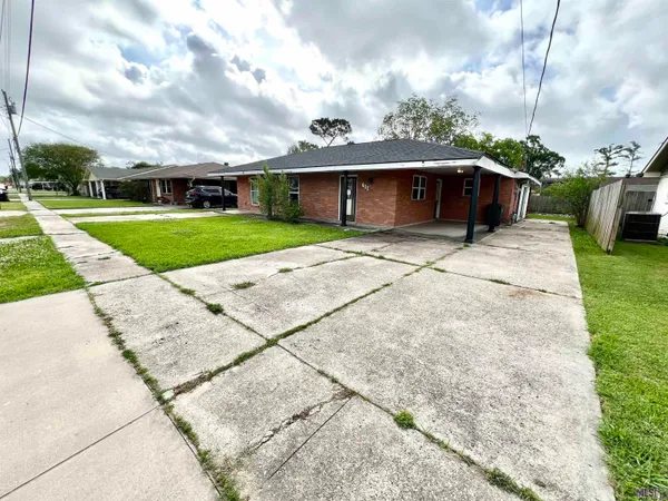 $125,000 | 411 Buquet Street, Houma, LA 70360