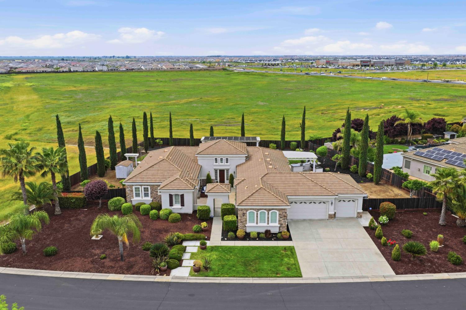 8537 Bridgestone Crescent Road Roseville, CA 95747 - Photo 61 of 64
