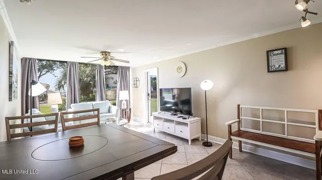 $299,900 | 2046 Beach Boulevard, Unit 128, Biloxi, MS 39531