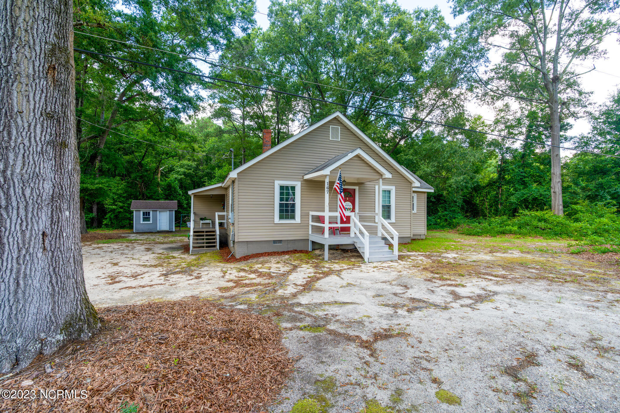 167 Snead Avenue Rockingham, NC 28379 - Photo 5 of 23 DSC09318-Enhanced-NR-Edit