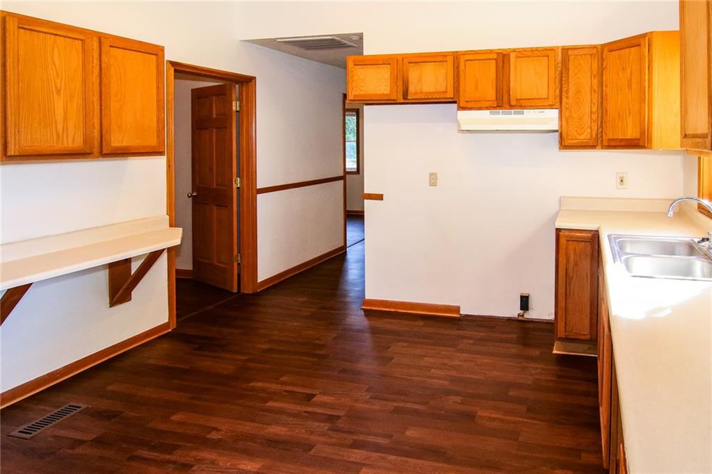 5115 Mathews Avenue Indianapolis, IN 46227 - Photo 3 of 15