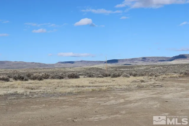 $94,900 | 7410 Pioneer Road, McDermitt, NV 89421