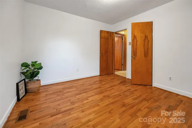 $249,900 | 913 Harper Road, Gastonia, NC 28056