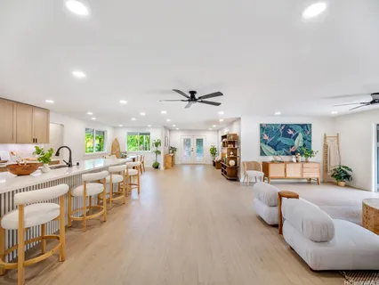 $2,399,000 | 61-284 Kamehameha Highway, Haleiwa, HI 96712