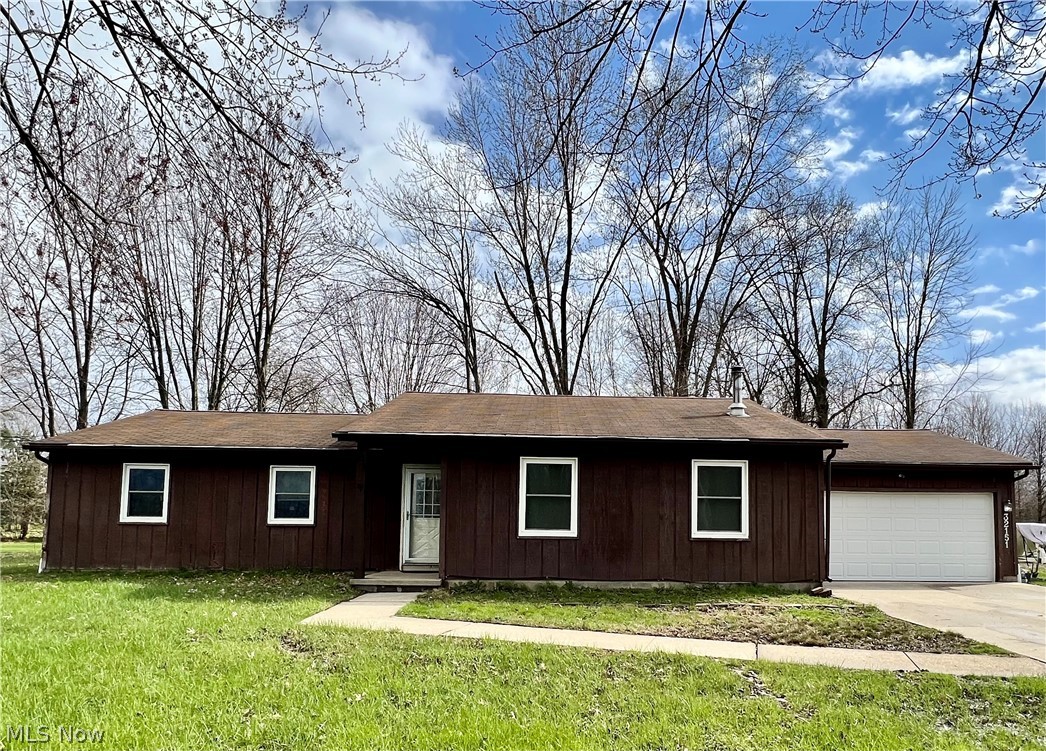 32151 Avon Road Avon, OH 44011 - Photo 1 of 7 Gallery Image 1