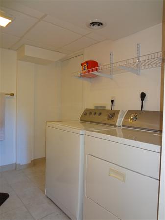 44 Robin Road Westborough, MA 01581 - Photo 13 of 14 Gallery Image 13