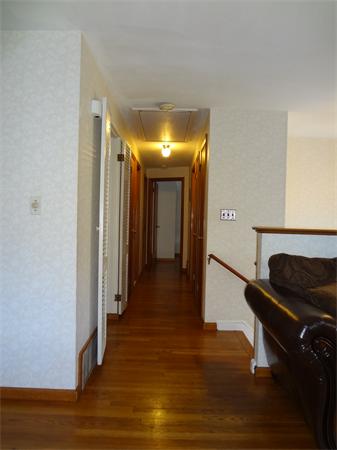 44 Robin Road Westborough, MA 01581 - Photo 7 of 14 Gallery Image 7