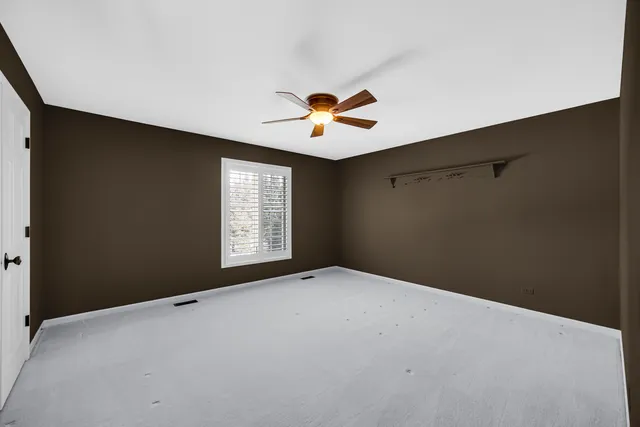 $6,500 | 8S241 Dunham Drive, Naperville, IL 60540