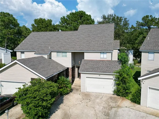 $2,400 | 10 Caribbean Court, Unit 10, Mandeville, LA 70448