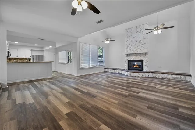 $2,400 | 10 Caribbean Court, Unit 10, Mandeville, LA 70448