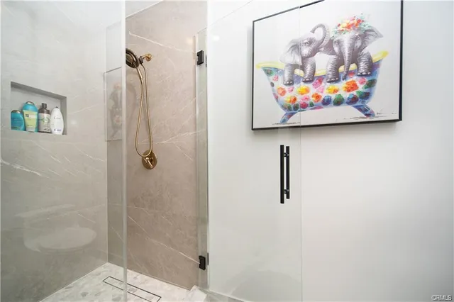 $1,399,000 | 6606 Aura Avenue, Reseda, CA 91335