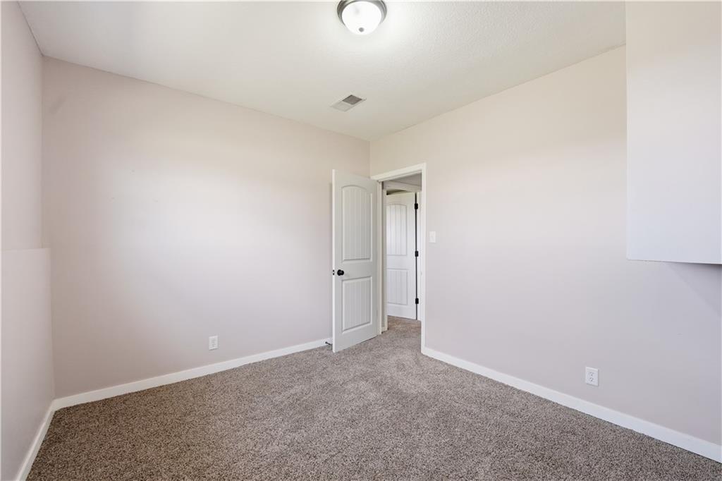 17685 Edgerton Road Edgerton, KS 66021 - Photo 25 of 36
