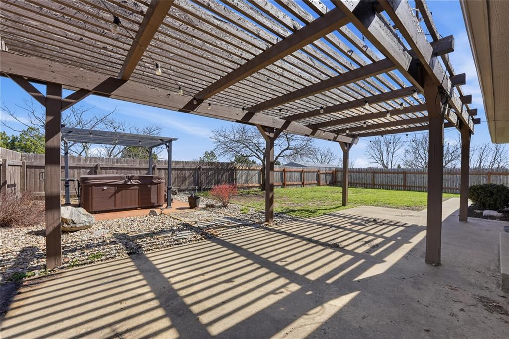 17685 Edgerton Road Edgerton, KS 66021 - Photo 28 of 36