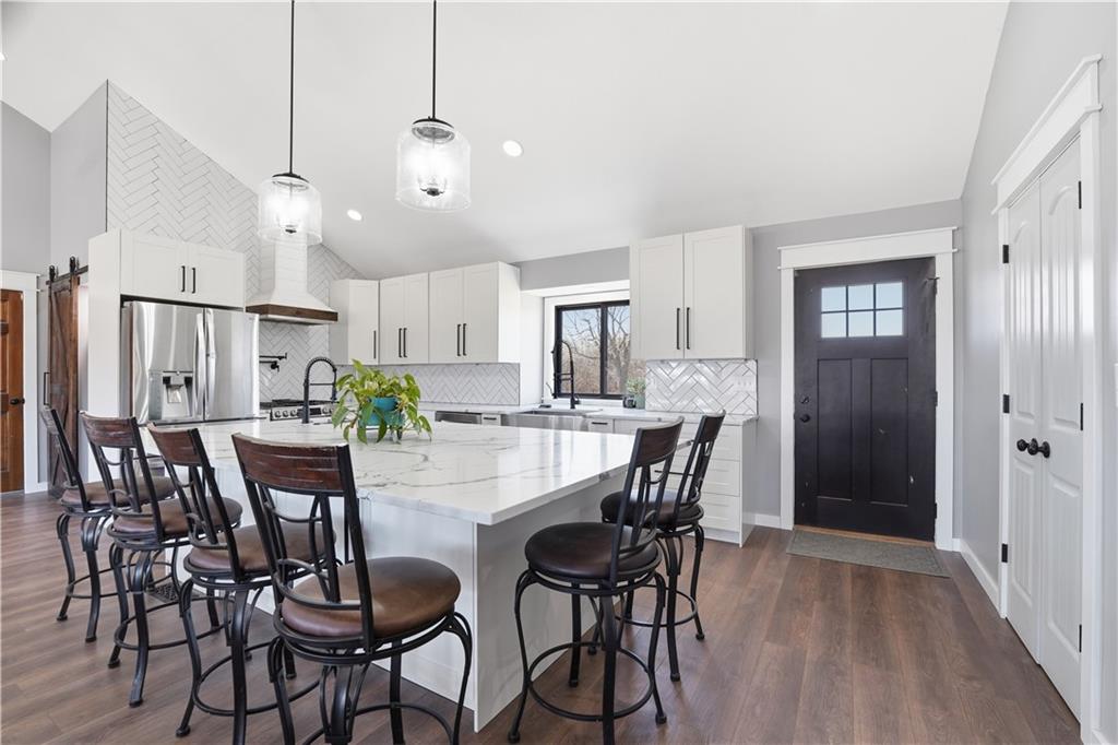 17685 Edgerton Road Edgerton, KS 66021 - Photo 3 of 36