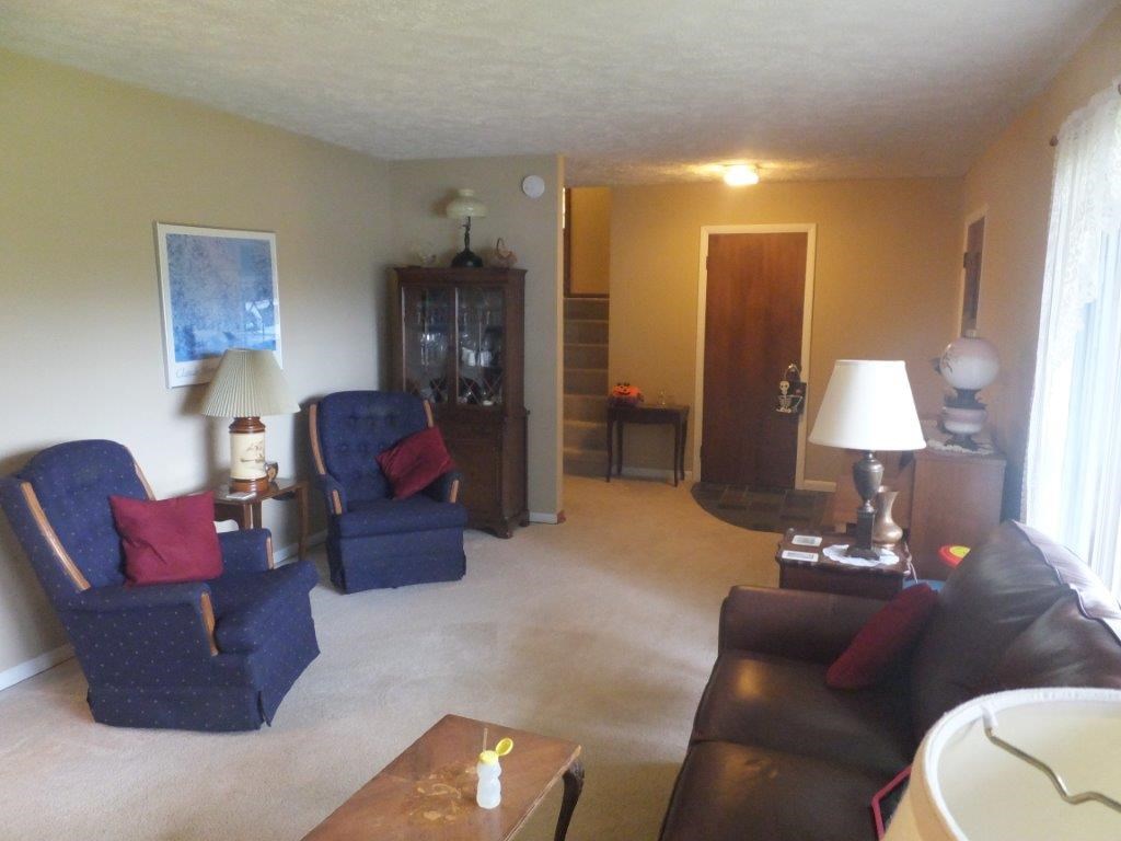5247 Silver Pines Road Traverse City, MI 49685 - Photo 14 of 27 1853009-13.JPG
