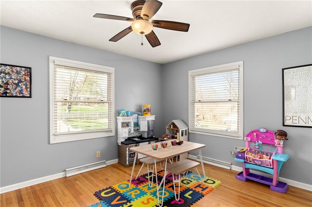 6006 Andover Road Indianapolis, IN 46220 - Photo 17 of 23