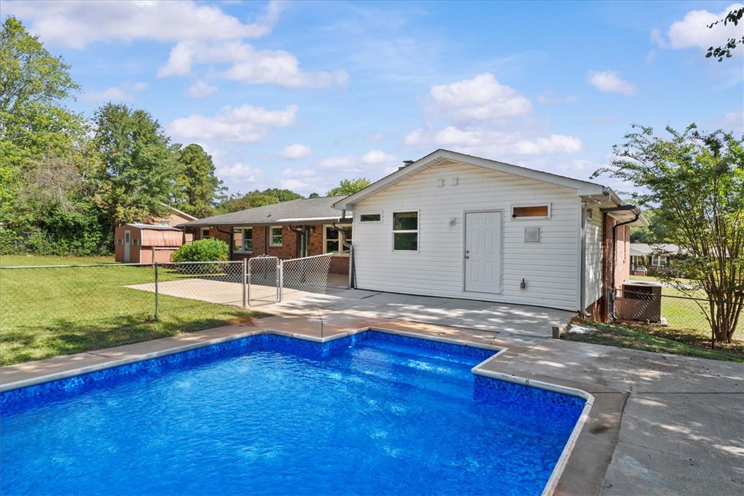 104 Pine Tree Lane Anderson, SC 29625 - Photo 35 of 46