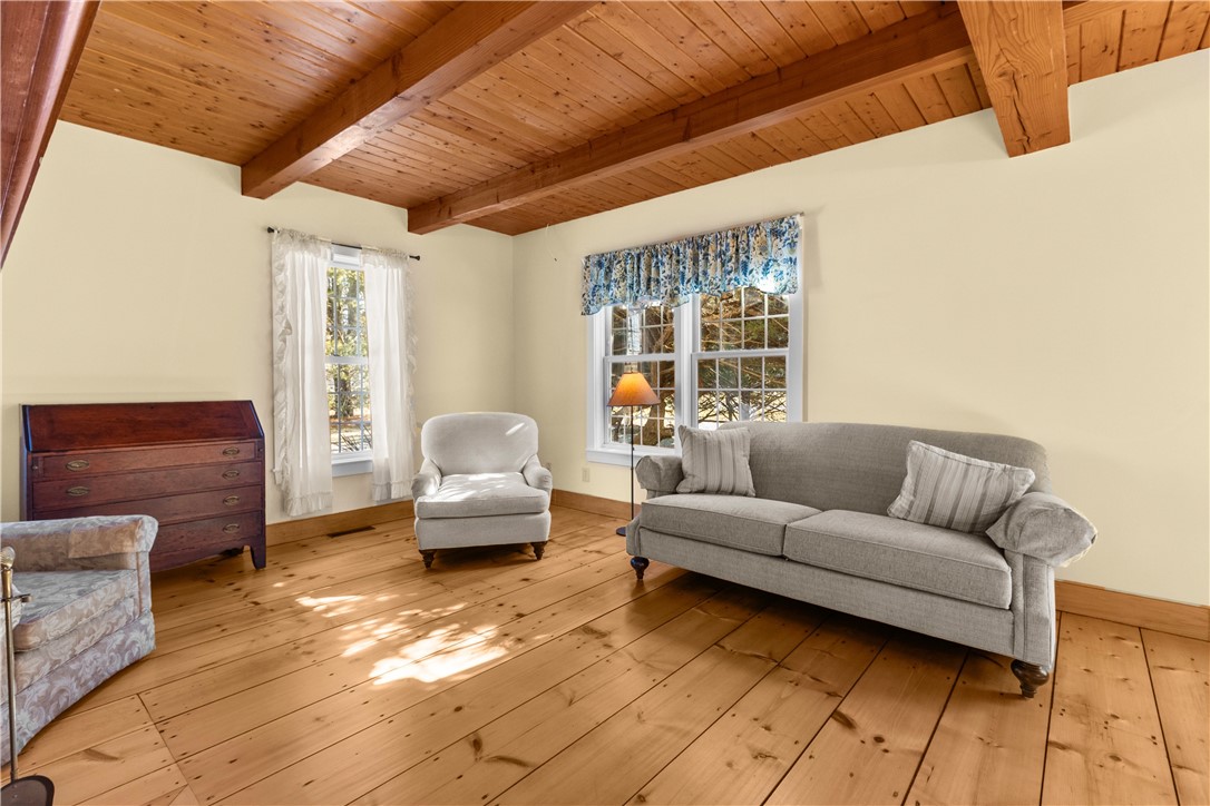 377 Stone Church Road Tiverton, RI 02878 - Photo 38 of 48