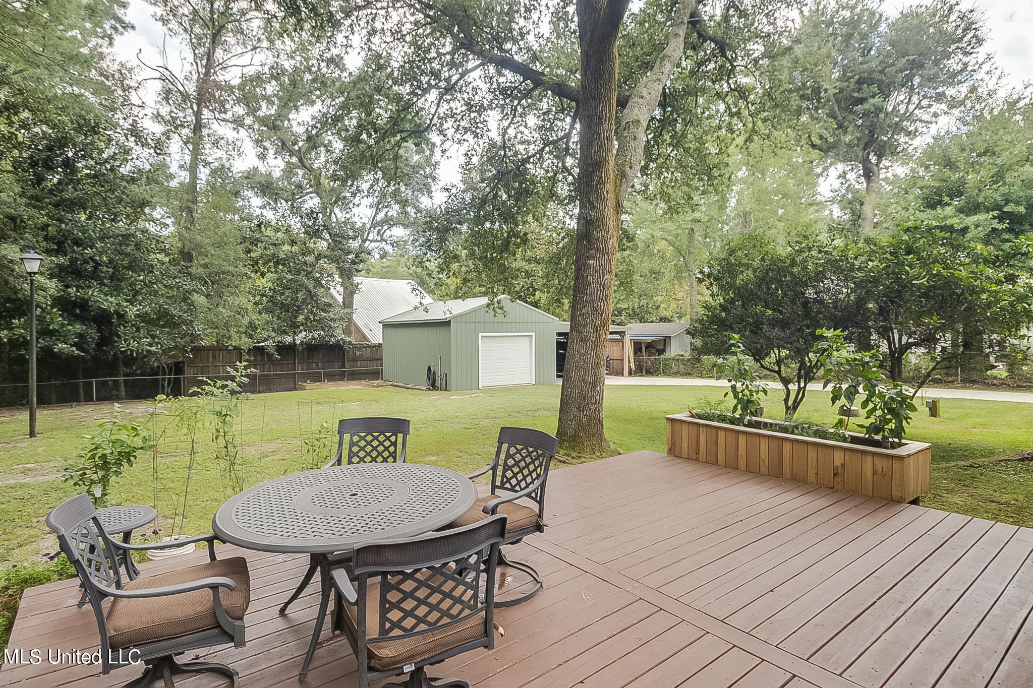 13813 Mesa Road Ocean Springs, MS 39564 - Photo 29 of 34 IMG_9775