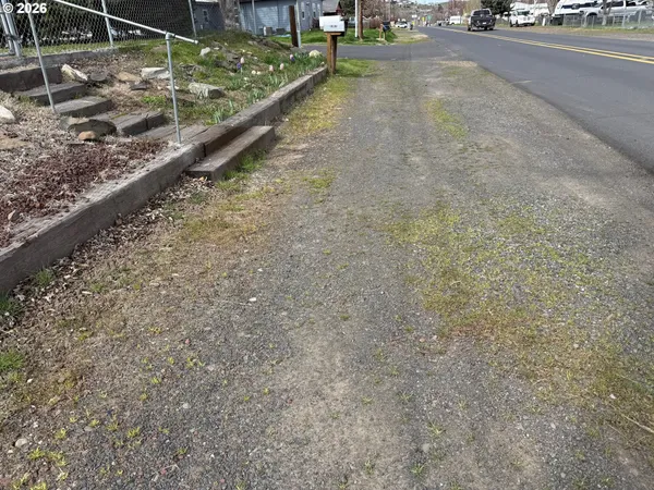 $244,000 | 611 Southwest Birch Street, Pilot Rock, OR 97868