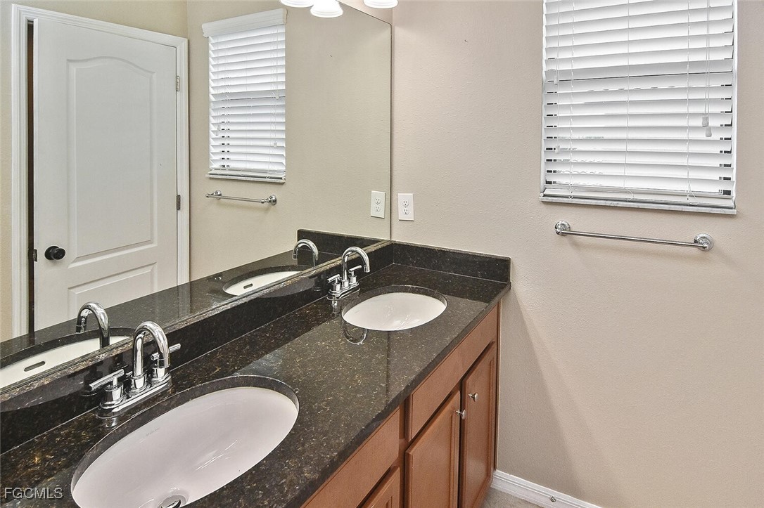 2738 Via Piazza Loop Fort Myers, FL 33905 - Photo 33 of 50