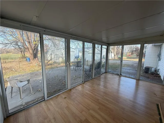 $189,900 | 410 Park Avenue, Buckner, MO 64016