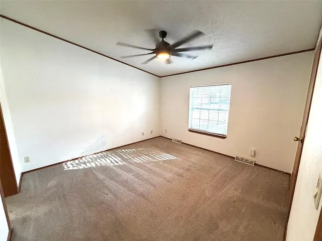 $189,900 | 410 Park Avenue, Buckner, MO 64016