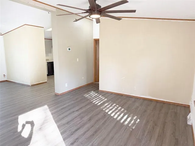 $189,900 | 410 Park Avenue, Buckner, MO 64016