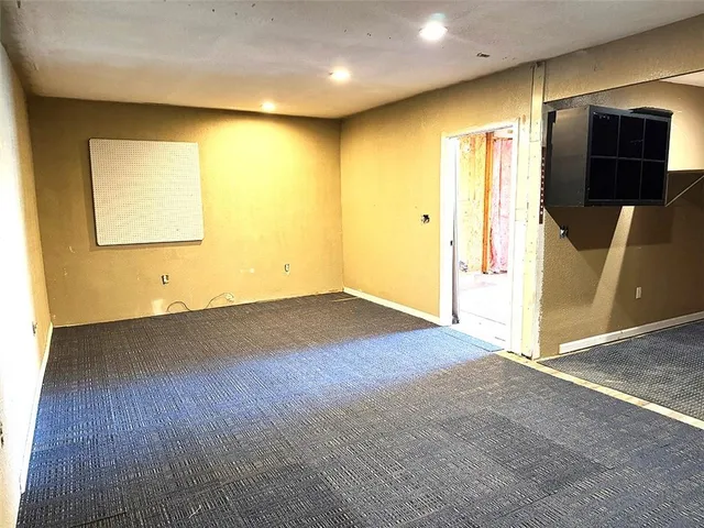 $189,900 | 410 Park Avenue, Buckner, MO 64016