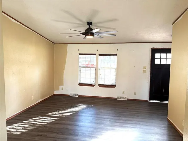 $189,900 | 410 Park Avenue, Buckner, MO 64016