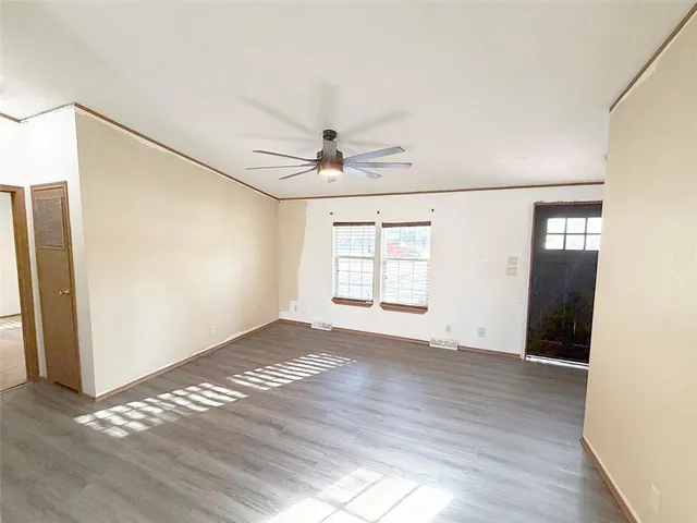 $189,900 | 410 Park Avenue, Buckner, MO 64016