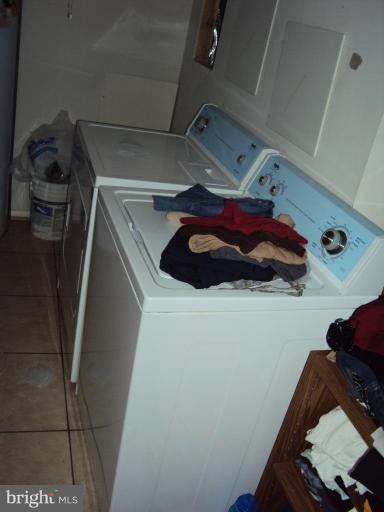 2829 Shepperton Terrace Silver Spring, MD 20904 - Photo 12 of 16 Laundry Area 1