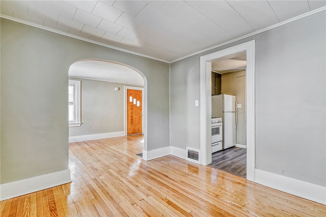 37 Chili Terrace Rochester, NY 14619 - Photo 9 of 27