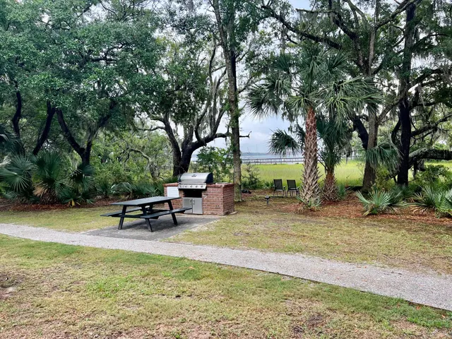 $2,950 | 130 River Landing Drive, Unit 4202, Daniel Island, SC 29492