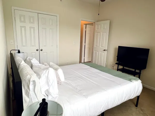 $2,950 | 130 River Landing Drive, Unit 4202, Daniel Island, SC 29492