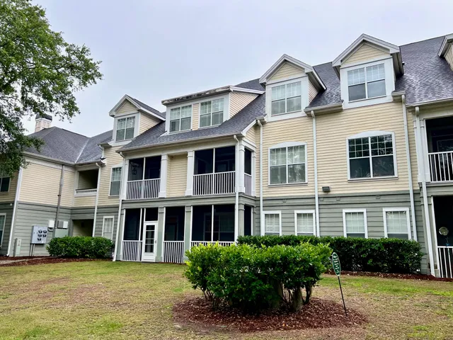 $2,950 | 130 River Landing Drive, Unit 4202, Daniel Island, SC 29492