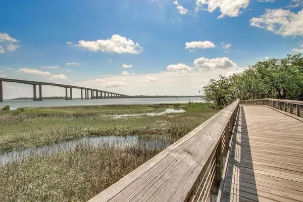 $2,950 | 130 River Landing Drive, Unit 4202, Daniel Island, SC 29492