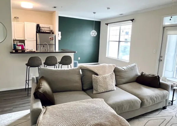 $2,950 | 130 River Landing Drive, Unit 4202, Daniel Island, SC 29492