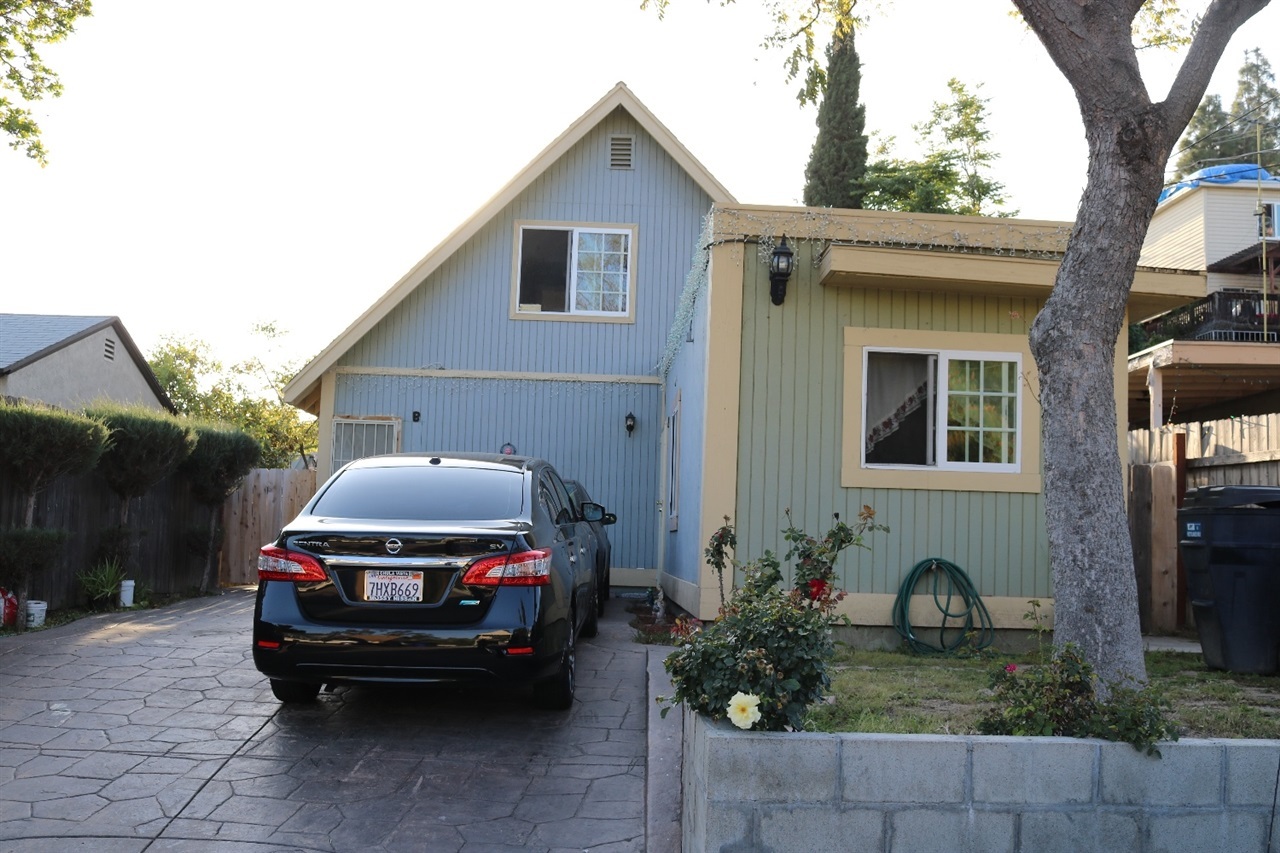 908 Banock Street Spring Valley, CA 91977 - Photo 1 of 19 Gallery Image 1