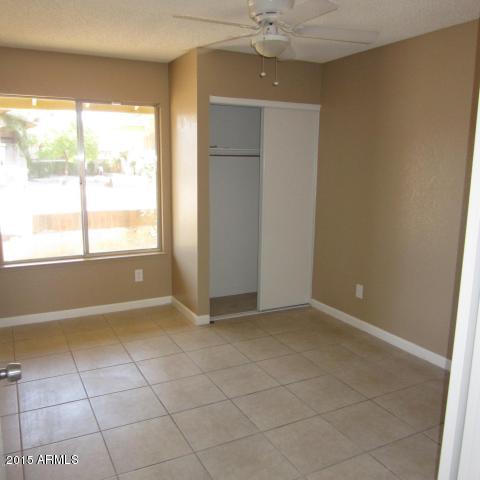 1726 East Apollo Road Phoenix, AZ 85042 - Photo 10 of 18 Bedroom 3