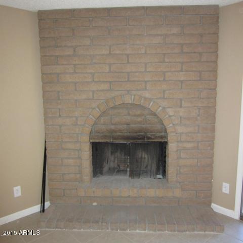 1726 East Apollo Road Phoenix, AZ 85042 - Photo 14 of 18 Family 2