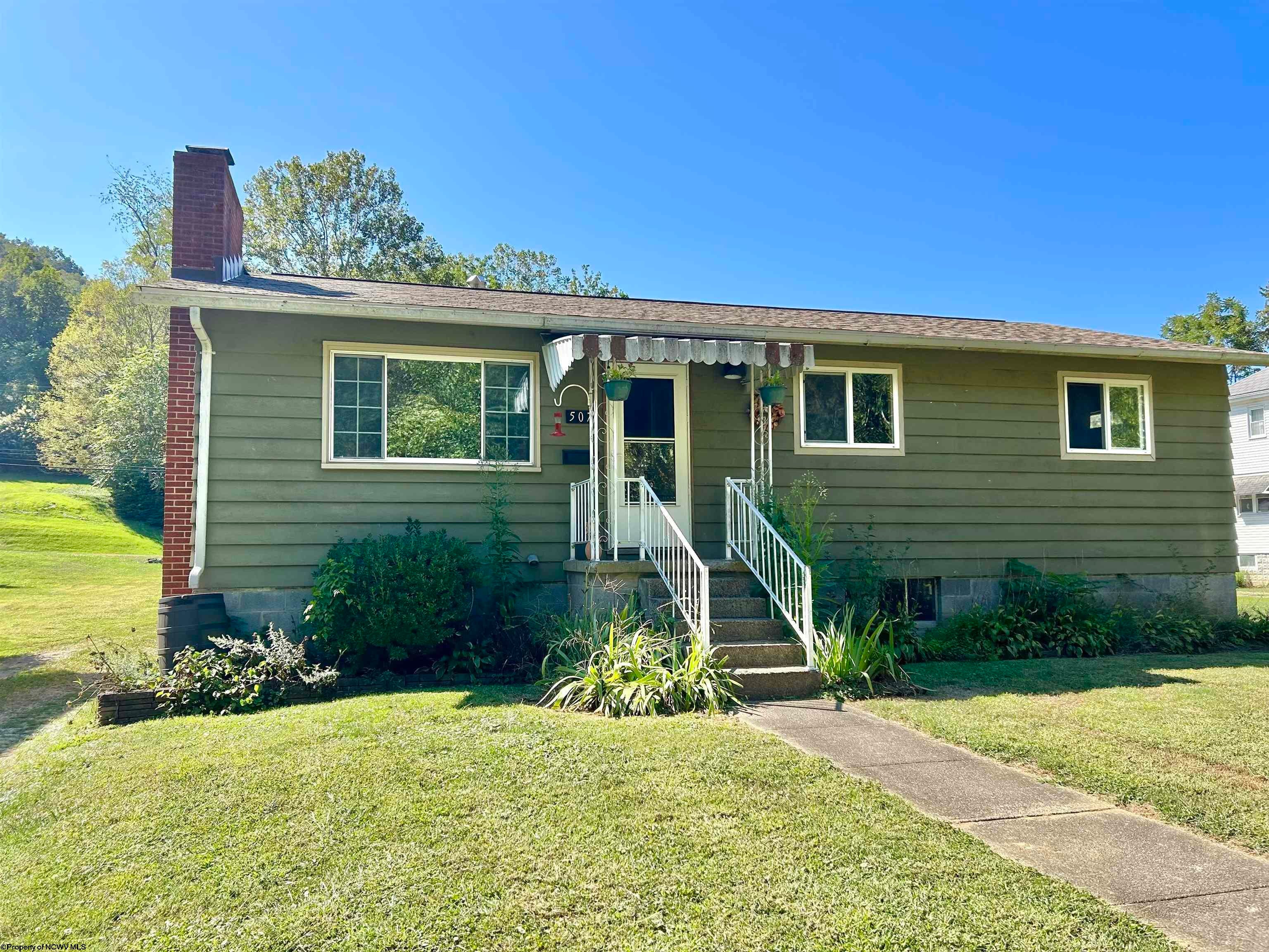 507 Pyles Avenue Mannington, WV 26582 - Photo 1 of 24 Gallery Image 1