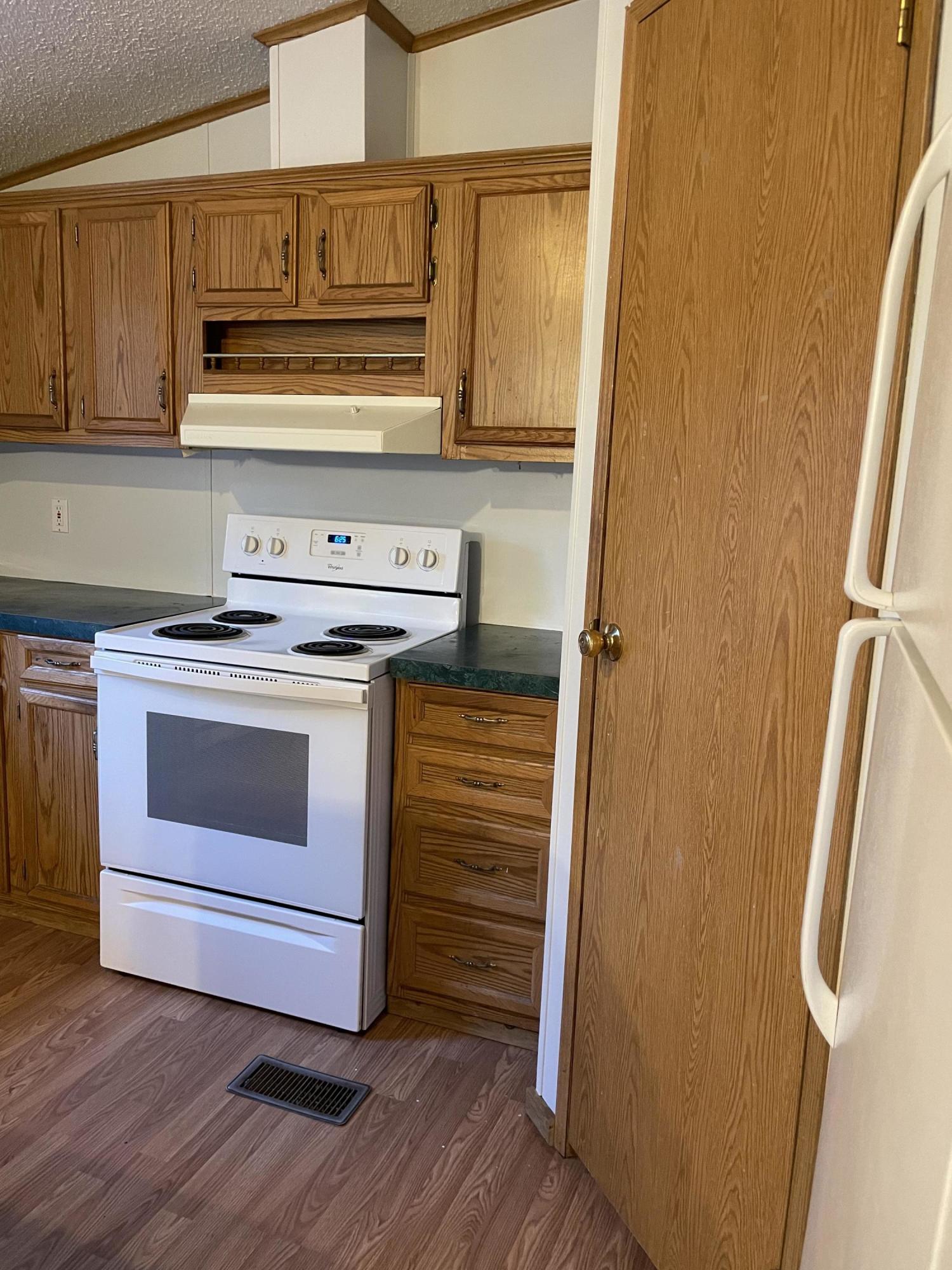 32 Allen Range Road Freeport, ME 04032 - Photo 5 of 28 IMG_5756